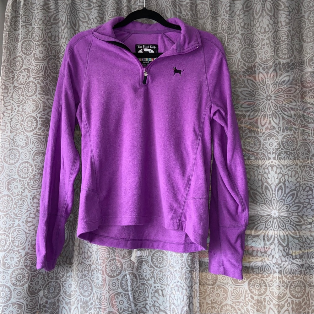 The black dog quarterzip fleece